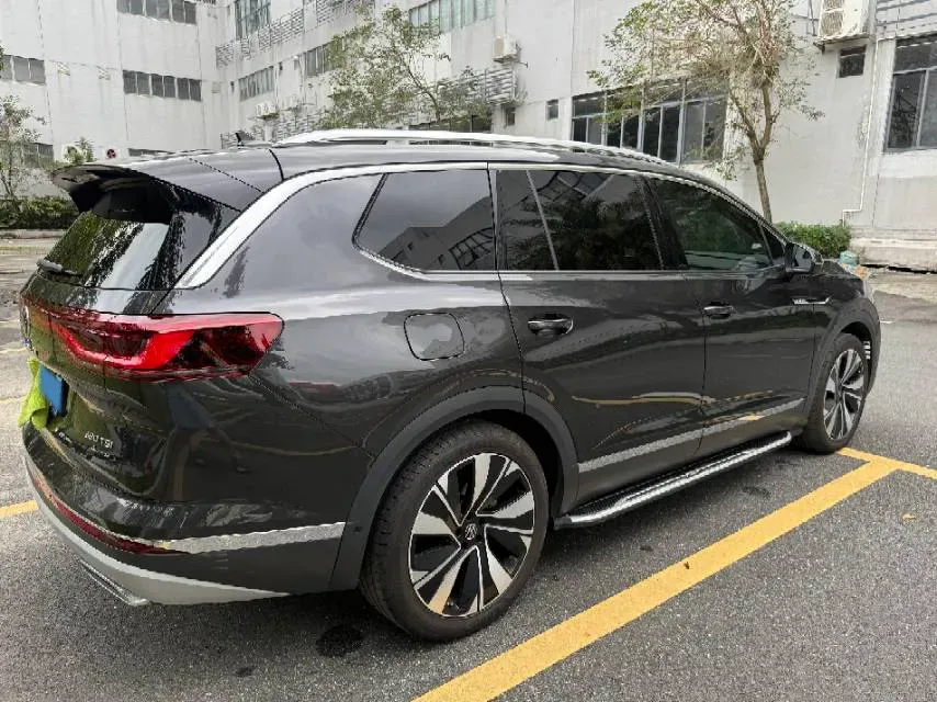 2023 Volkswagen Talagon 2.0T 220HP L4 7DCT,autocango,china used car exporter,china ev exporter,chinese used car exporter,chinese used ev exporter