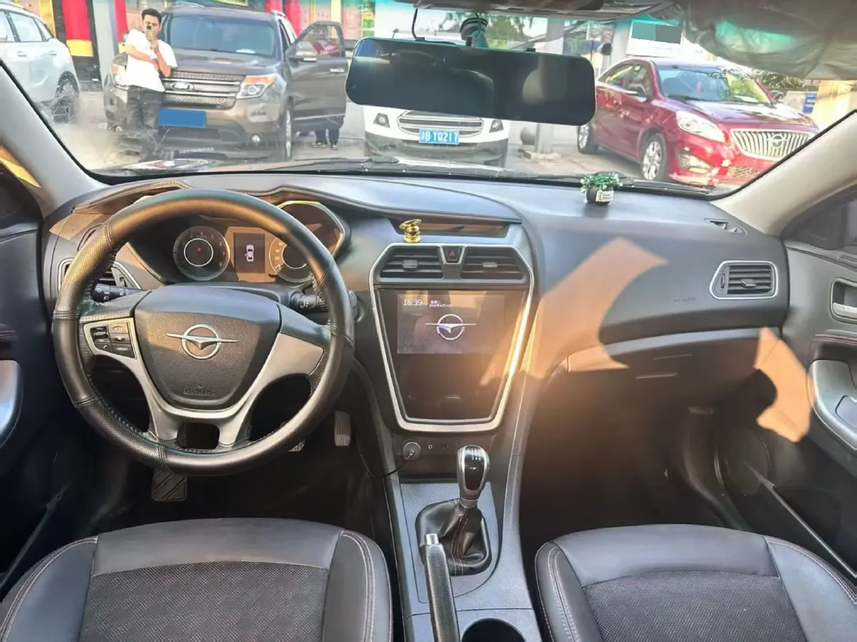 2017 HaiMa Family 1.6L 125HP L4 6MT,autocango,china used car exporter,china ev exporter,chinese used car exporter,chinese used ev exporter