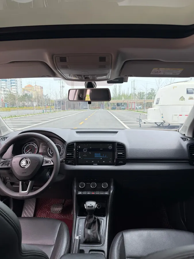 2019 Brilliance Auto V7 1.8T 231HP L4 7DCT,autocango,china used car exporter,china ev exporter,chinese used car exporter,chinese used ev exporter