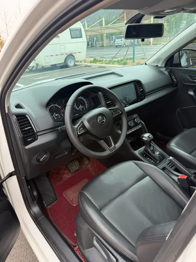 2019 Brilliance Auto V7 1.8T 231HP L4 7DCT,autocango,china used car exporter,china ev exporter,chinese used car exporter,chinese used ev exporter