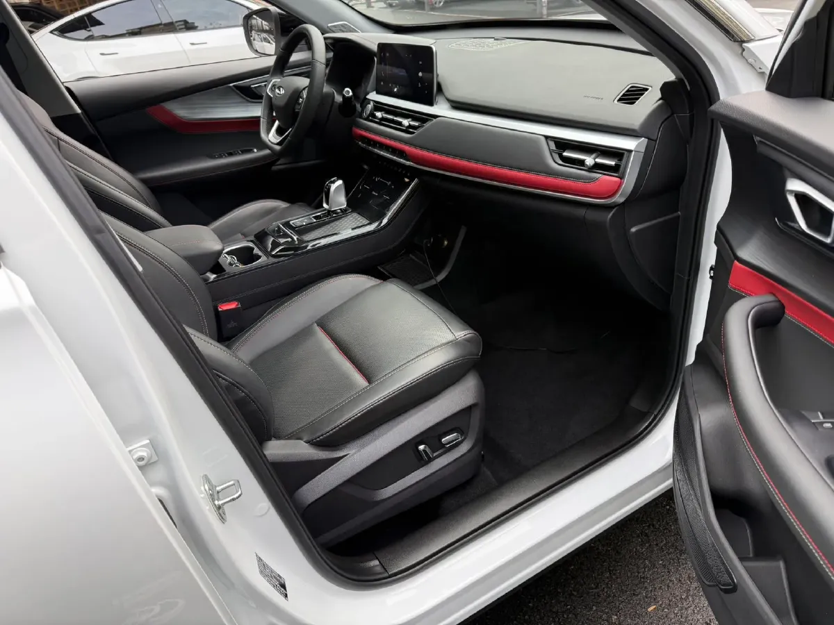 2023 Chery Tiggo 7 1.5T 156HP L4 CVT,autocango,china used car exporter,china ev exporter,chinese used car exporter,chinese used ev exporter