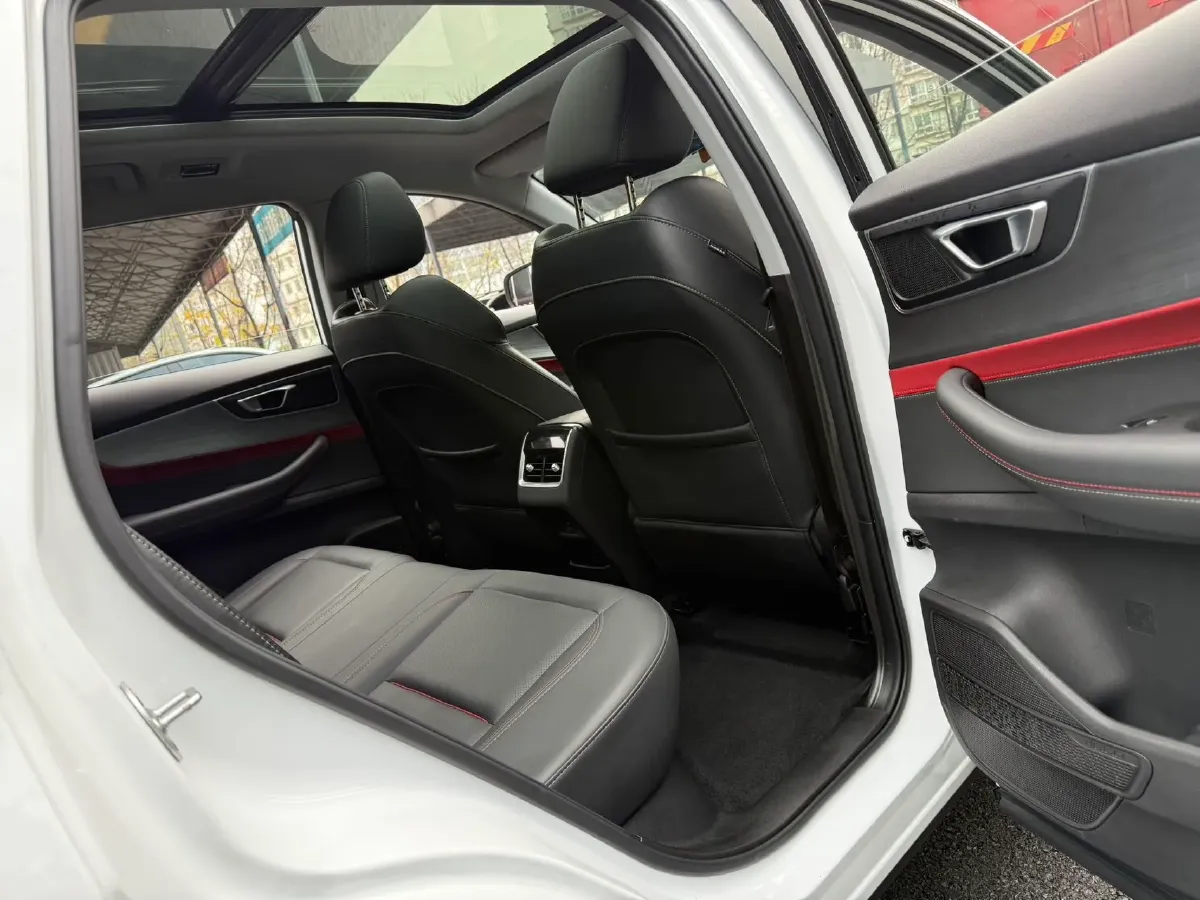 2023 Chery Tiggo 7 1.5T 156HP L4 CVT,autocango,china used car exporter,china ev exporter,chinese used car exporter,chinese used ev exporter