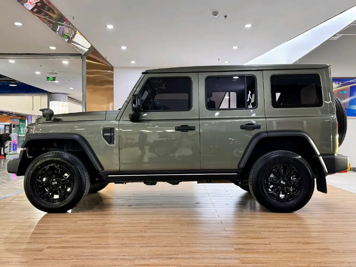 2024 212 212 T01 2.0T 252HP L4 8AT,autocango,china used car exporter,china ev exporter,chinese used car exporter,chinese used ev exporter