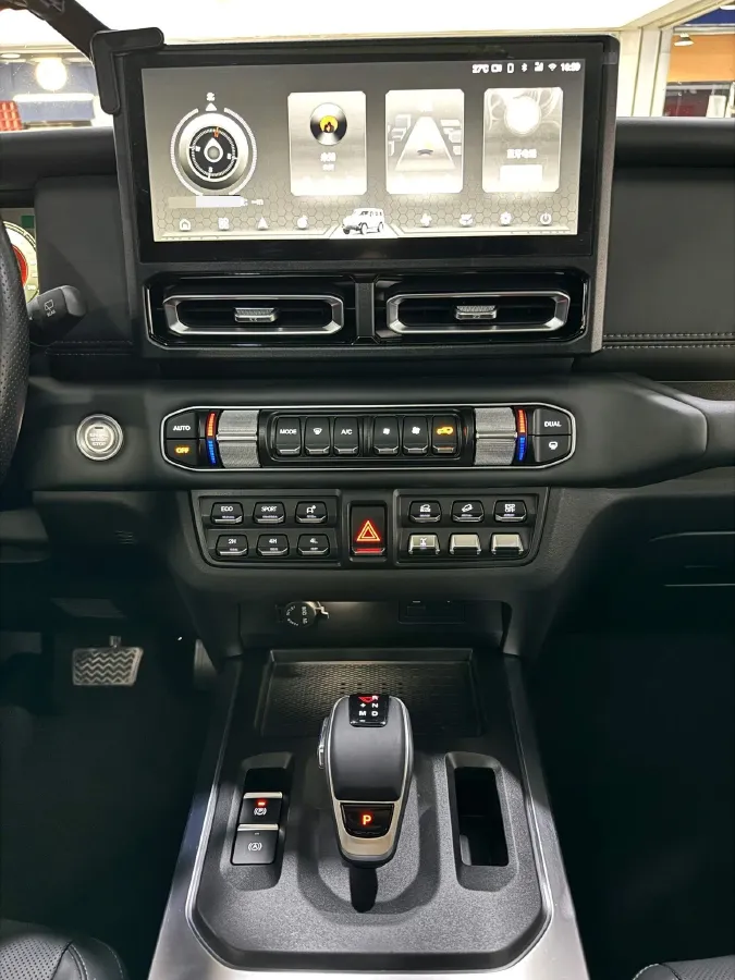 2024 212 212 T01 2.0T 252HP L4 8AT,autocango,china used car exporter,china ev exporter,chinese used car exporter,chinese used ev exporter