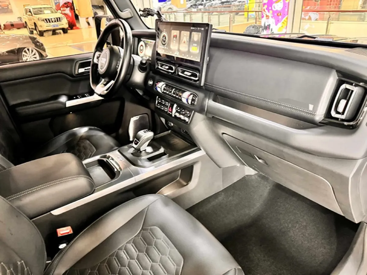 2024 212 212 T01 2.0T 252HP L4 8AT,autocango,china used car exporter,china ev exporter,chinese used car exporter,chinese used ev exporter