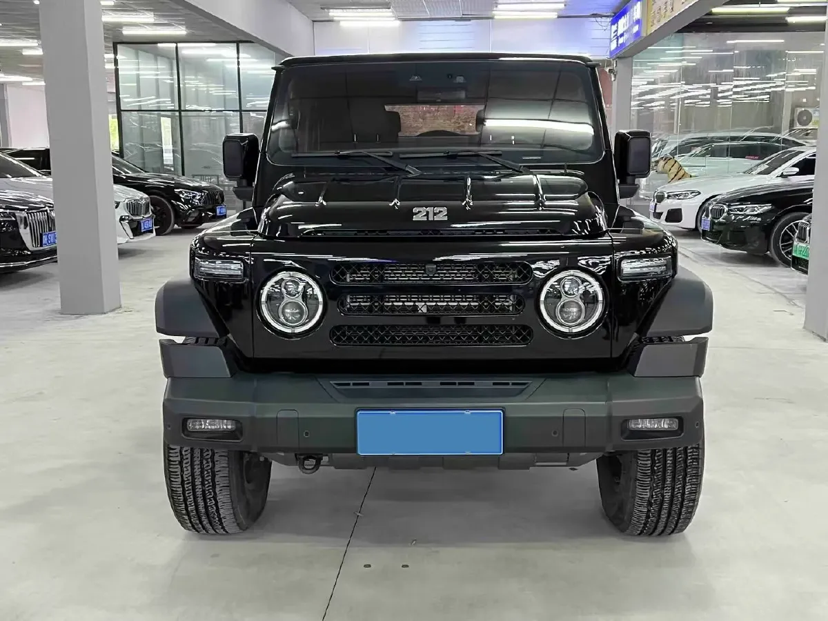 2024 212 212 T01 2.0T 252HP L4 8AT,autocango,china used car exporter,china ev exporter,chinese used car exporter,chinese used ev exporter