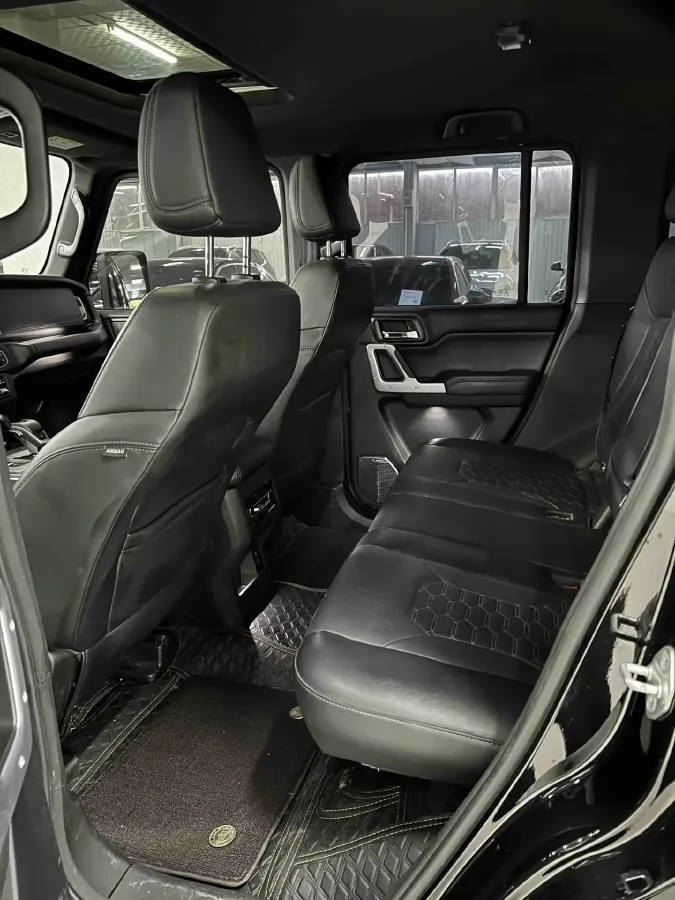 2024 212 212 T01 2.0T 252HP L4 8AT,autocango,china used car exporter,china ev exporter,chinese used car exporter,chinese used ev exporter