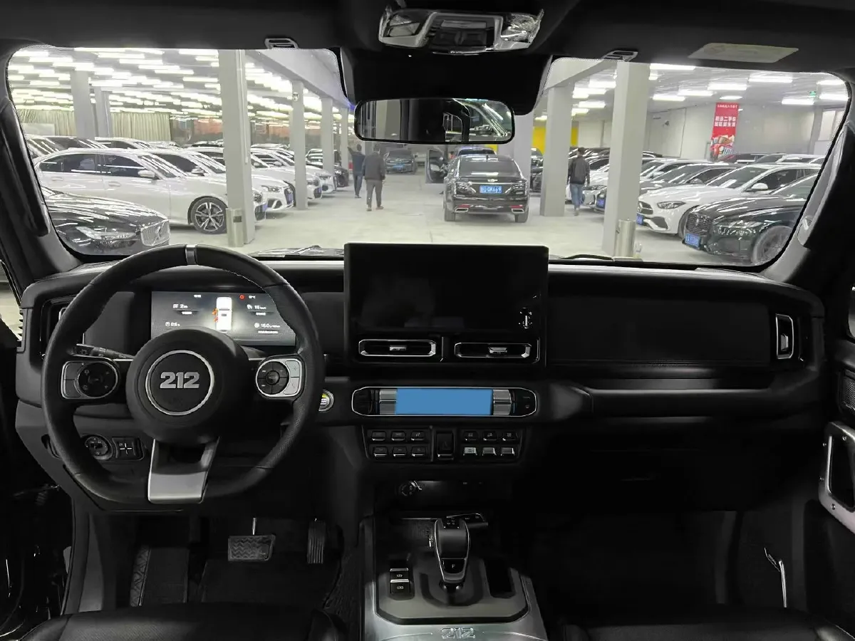 2024 212 212 T01 2.0T 252HP L4 8AT,autocango,china used car exporter,china ev exporter,chinese used car exporter,chinese used ev exporter