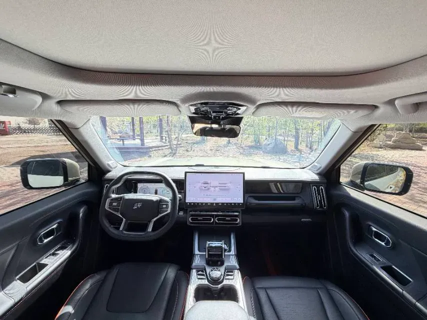 2025 Jetour Traveller 2.0T 254HP L4 7DCT,autocango,china used car exporter,china ev exporter,chinese used car exporter,chinese used ev exporter