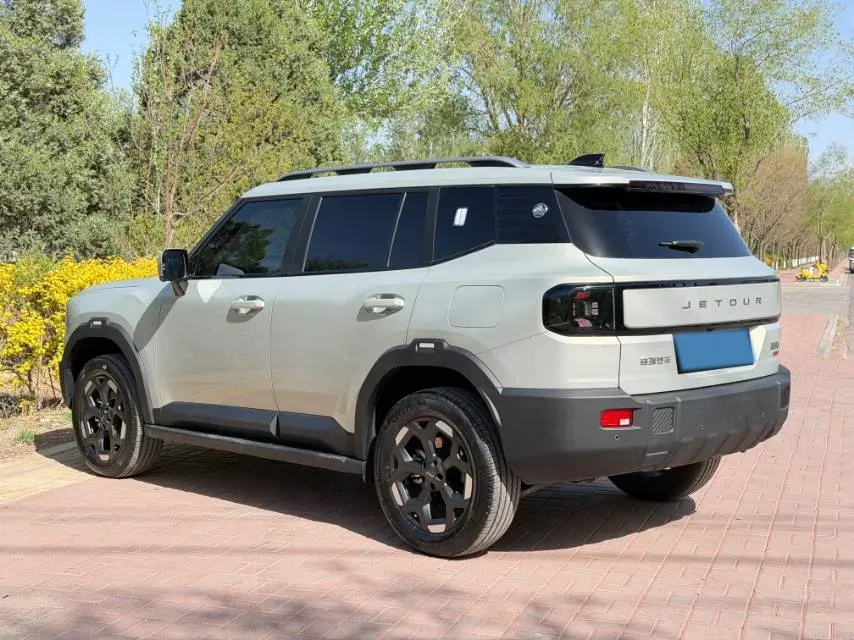 2025 Jetour Traveller 2.0T 254HP L4 7DCT,autocango,china used car exporter,china ev exporter,chinese used car exporter,chinese used ev exporter