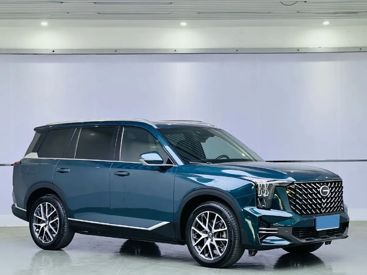 2022 GAC Trumpchi GS8 2.0T 252HP L4 8AT,autocango,china used car exporter,china ev exporter,chinese used car exporter,chinese used ev exporter