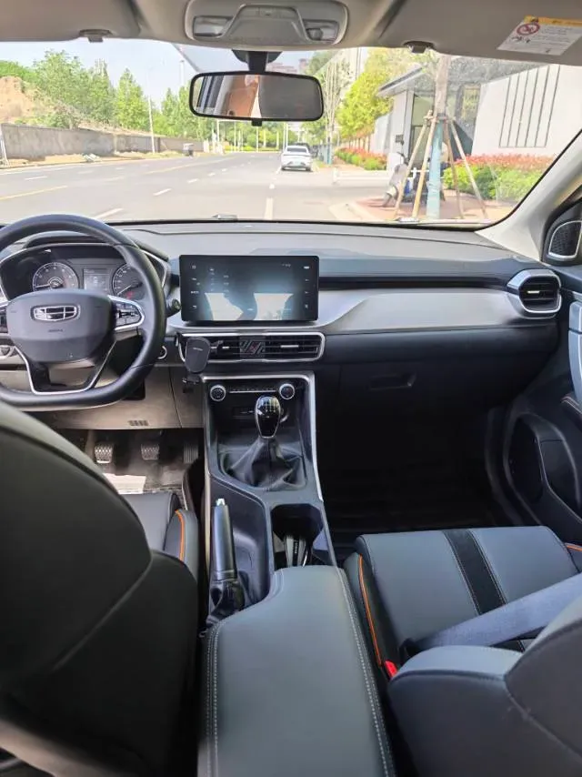 2023 Geely Coolray 1.4T 141HP L4 6MT,autocango,china used car exporter,china ev exporter,chinese used car exporter,chinese used ev exporter