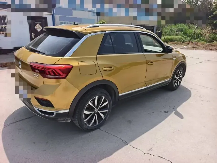 2018 Mitsubishi Eclipse Cross 1.5T 170HP L4 CVT,autocango,china used car exporter,china ev exporter,chinese used car exporter,chinese used ev exporter