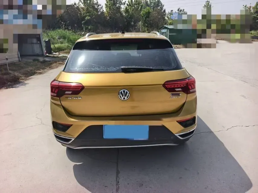 2018 Mitsubishi Eclipse Cross 1.5T 170HP L4 CVT,autocango,china used car exporter,china ev exporter,chinese used car exporter,chinese used ev exporter