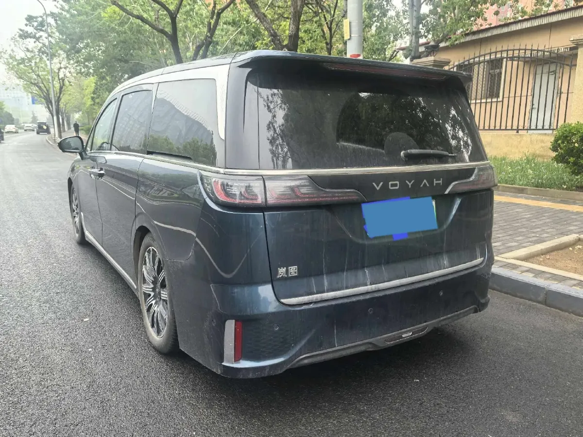 2025 Voyah Dream BEV 108.7KWH,autocango,china used car exporter,china ev exporter,chinese used car exporter,chinese used ev exporter