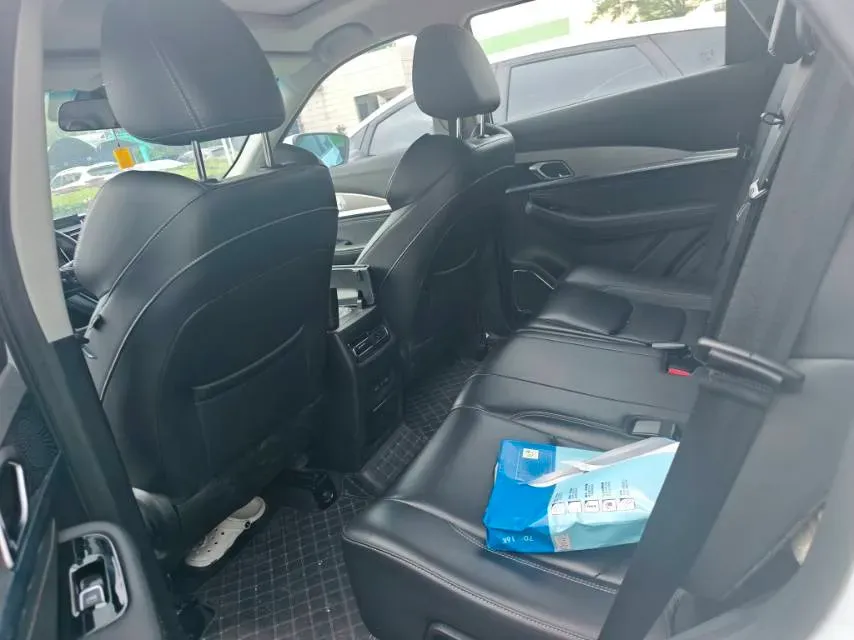 2020 Jetour X70 1.5T 156HP L4 6DCT,autocango,china used car exporter,china ev exporter,chinese used car exporter,chinese used ev exporter