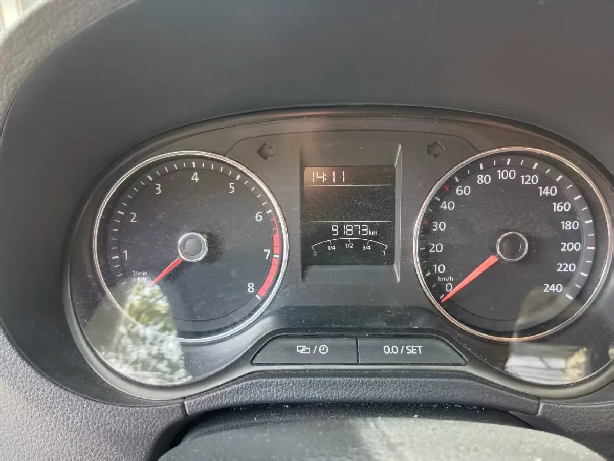 2016 Volkswagen Polo 1.6L 110HP L4 6AT,autocango,china used car exporter,china ev exporter,chinese used car exporter,chinese used ev exporter