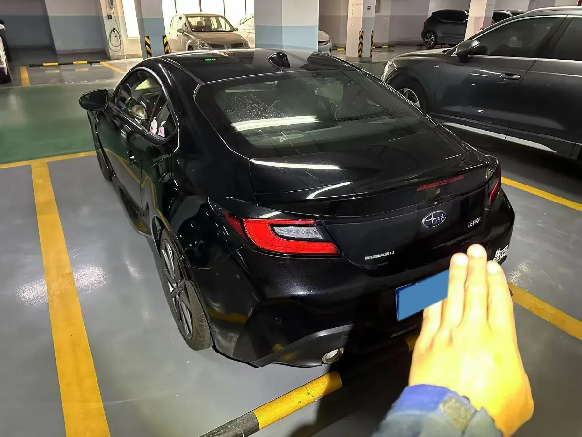 2022 Subaru BRZ 2.4L 234HP H4 6MT,autocango,china used car exporter,china ev exporter,chinese used car exporter,chinese used ev exporter