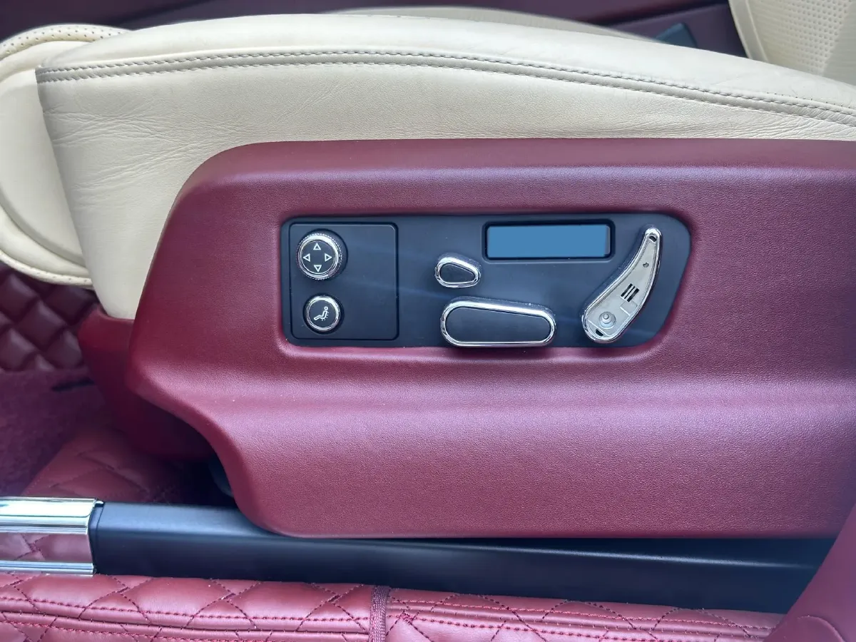 2023 Bentley Bentayga 4.0T 550HP V8 8AT,autocango,china used car exporter,china ev exporter,chinese used car exporter,chinese used ev exporter