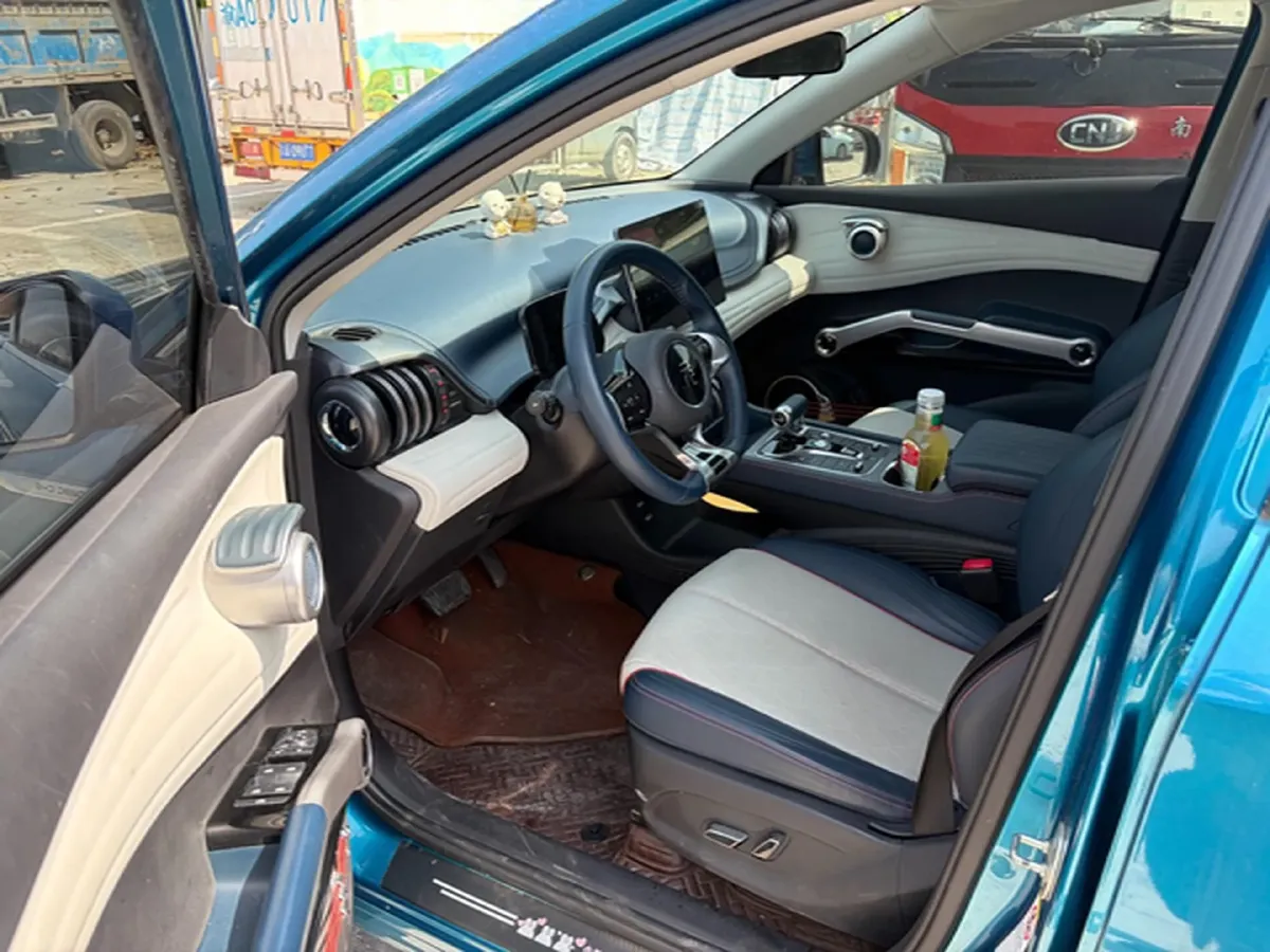 2022 Hycan Z03 BEV 64.23KWH,autocango,china used car exporter,china ev exporter,chinese used car exporter,chinese used ev exporter