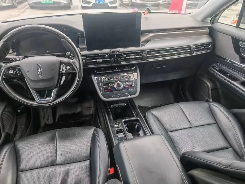 2021 Lincoln Corsair 2.0T 245HP L4 8AT,autocango,china used car exporter,china ev exporter,chinese used car exporter,chinese used ev exporter