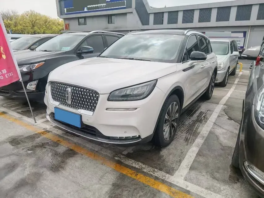 2021 Lincoln Corsair 2.0T 245HP L4 8AT,autocango,china used car exporter,china ev exporter,chinese used car exporter,chinese used ev exporter