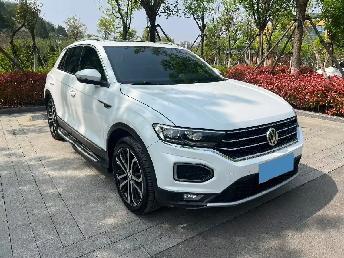 2019 Volkswagen T-Roc 1.4T 150HP L4 7DCT,autocango,china used car exporter,china ev exporter,chinese used car exporter,chinese used ev exporter