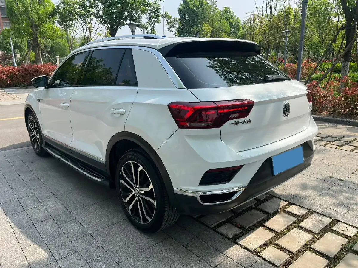 2019 Volkswagen T-Roc 1.4T 150HP L4 7DCT,autocango,china used car exporter,china ev exporter,chinese used car exporter,chinese used ev exporter