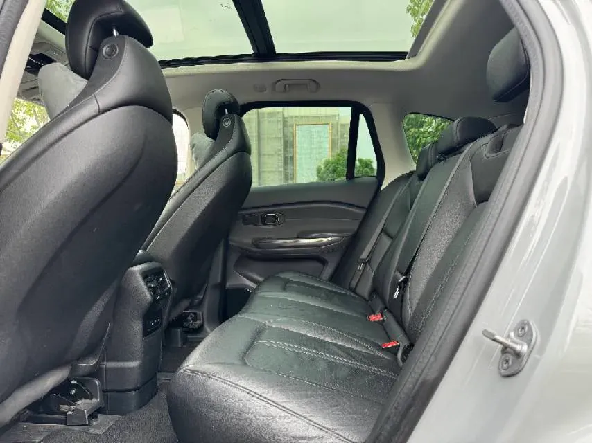 2019 NIO ES6 BEV 70KWH,autocango,china used car exporter,china ev exporter,chinese used car exporter,chinese used ev exporter