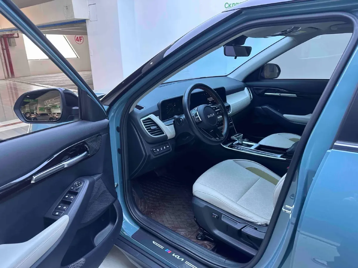 2023 Kia Seltos 1.5L 115HP L4 CVT,autocango,china used car exporter,china ev exporter,chinese used car exporter,chinese used ev exporter