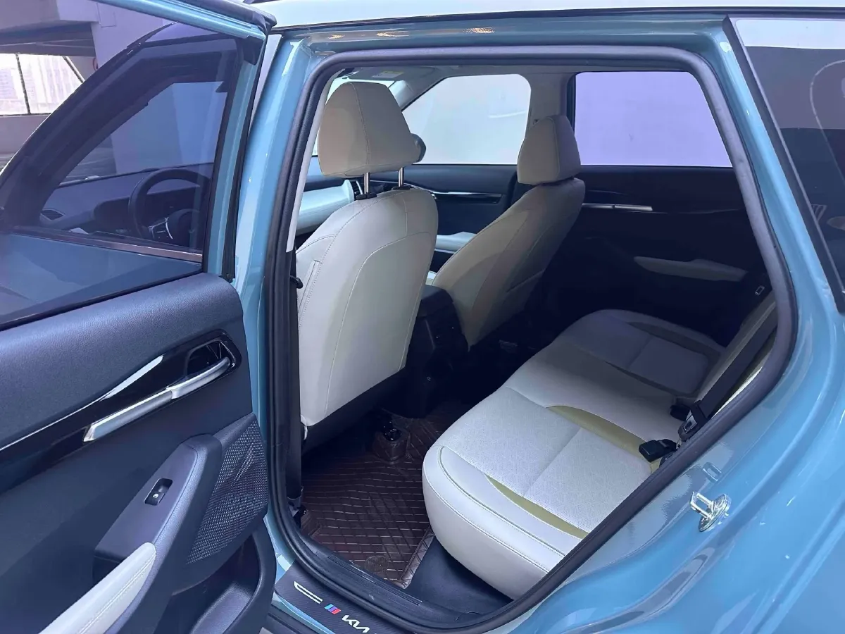 2023 Kia Seltos 1.5L 115HP L4 CVT,autocango,china used car exporter,china ev exporter,chinese used car exporter,chinese used ev exporter