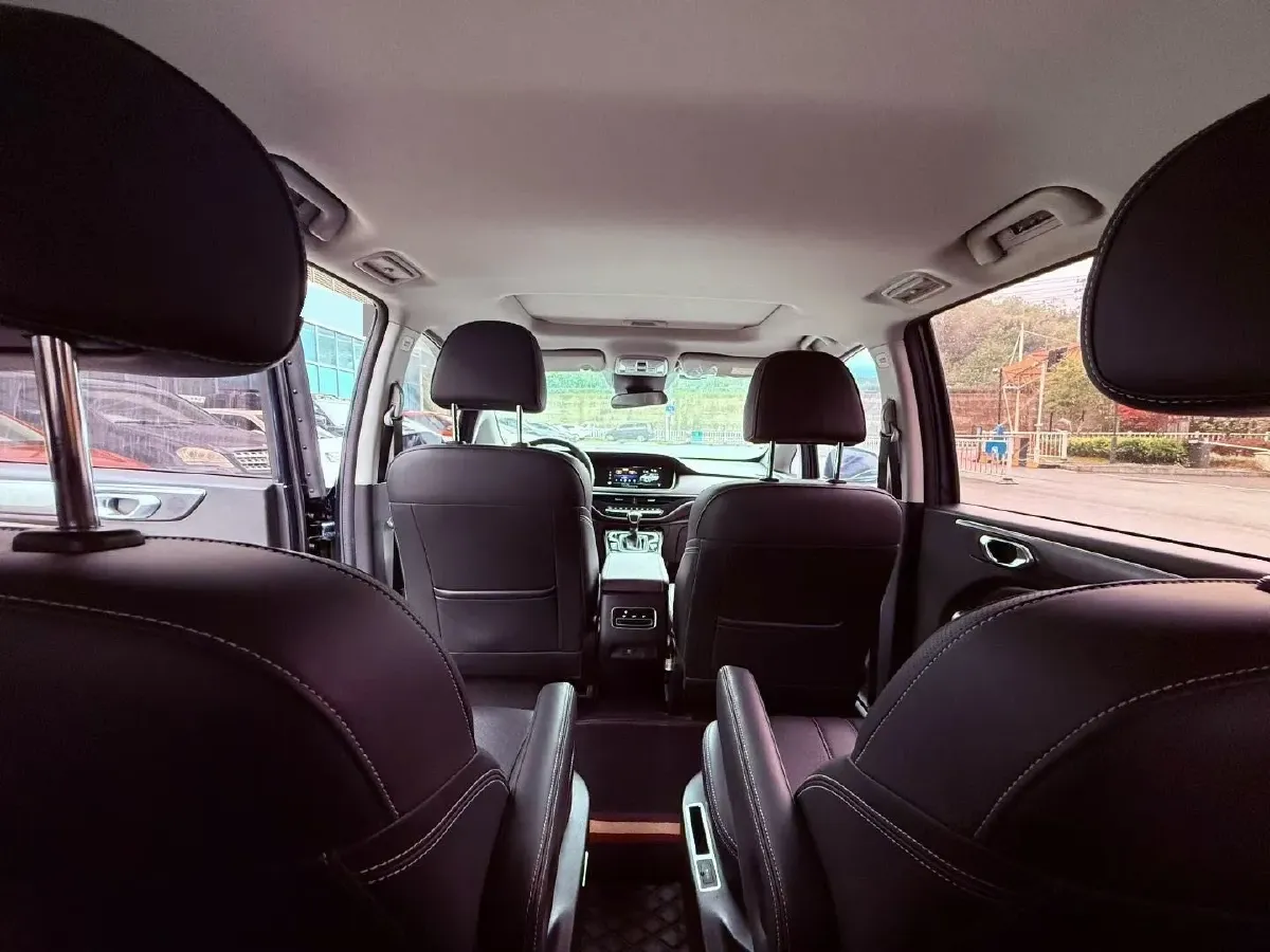 2021 GAC Trumpchi M6 1.5T 169HP L4 7DCT,autocango,china used car exporter,china ev exporter,chinese used car exporter,chinese used ev exporter