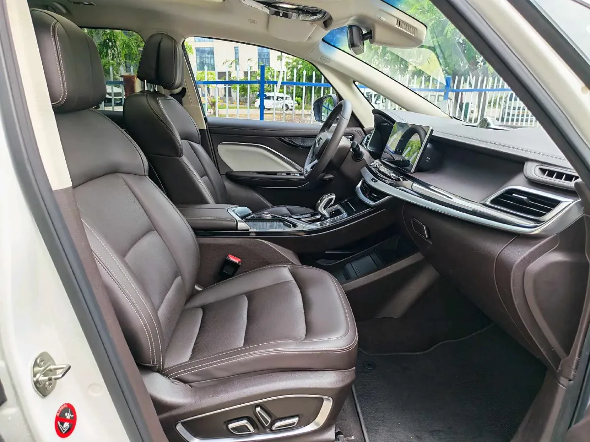 2019 Geely JiaJi 1.5T 177HP L3 7DCT,autocango,china used car exporter,china ev exporter,chinese used car exporter,chinese used ev exporter