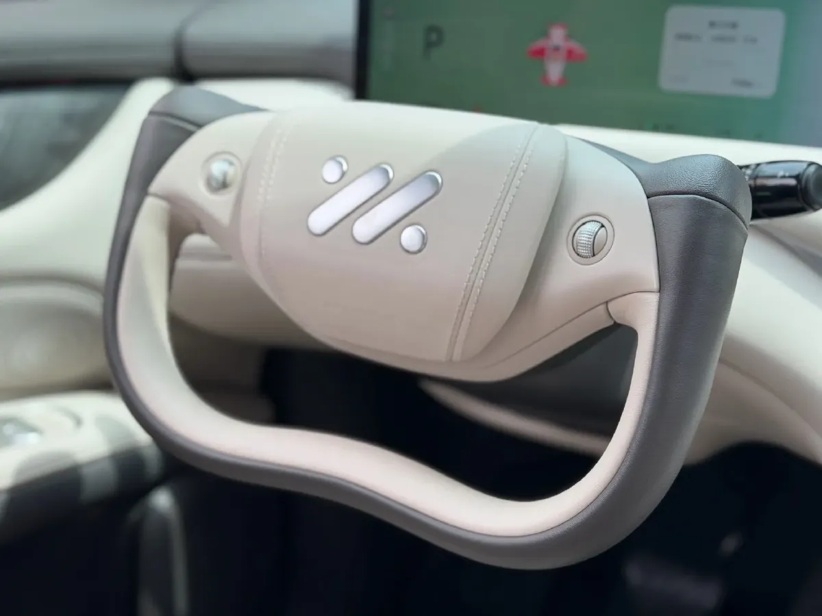 2023 IM LS6 BEV 71KWH,autocango,china used car exporter,china ev exporter,chinese used car exporter,chinese used ev exporter