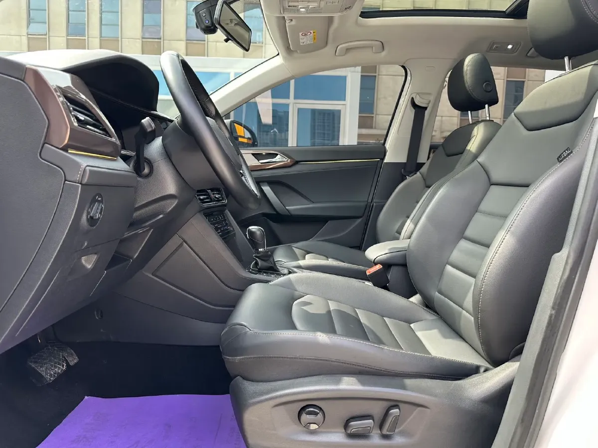 2022 Ford Transit 2.0T 202HP L4 6AT,autocango,china used car exporter,china ev exporter,chinese used car exporter,chinese used ev exporter