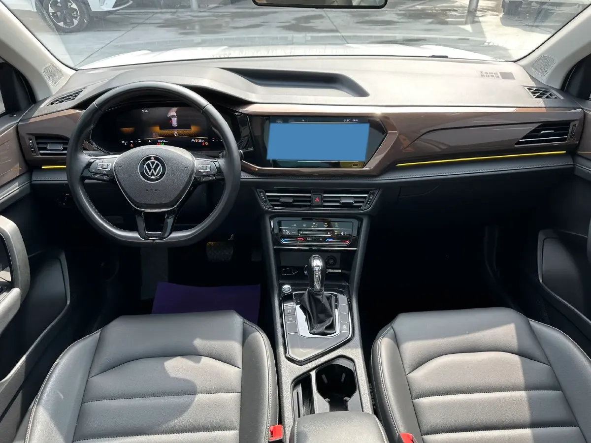 2022 Ford Transit 2.0T 202HP L4 6AT,autocango,china used car exporter,china ev exporter,chinese used car exporter,chinese used ev exporter