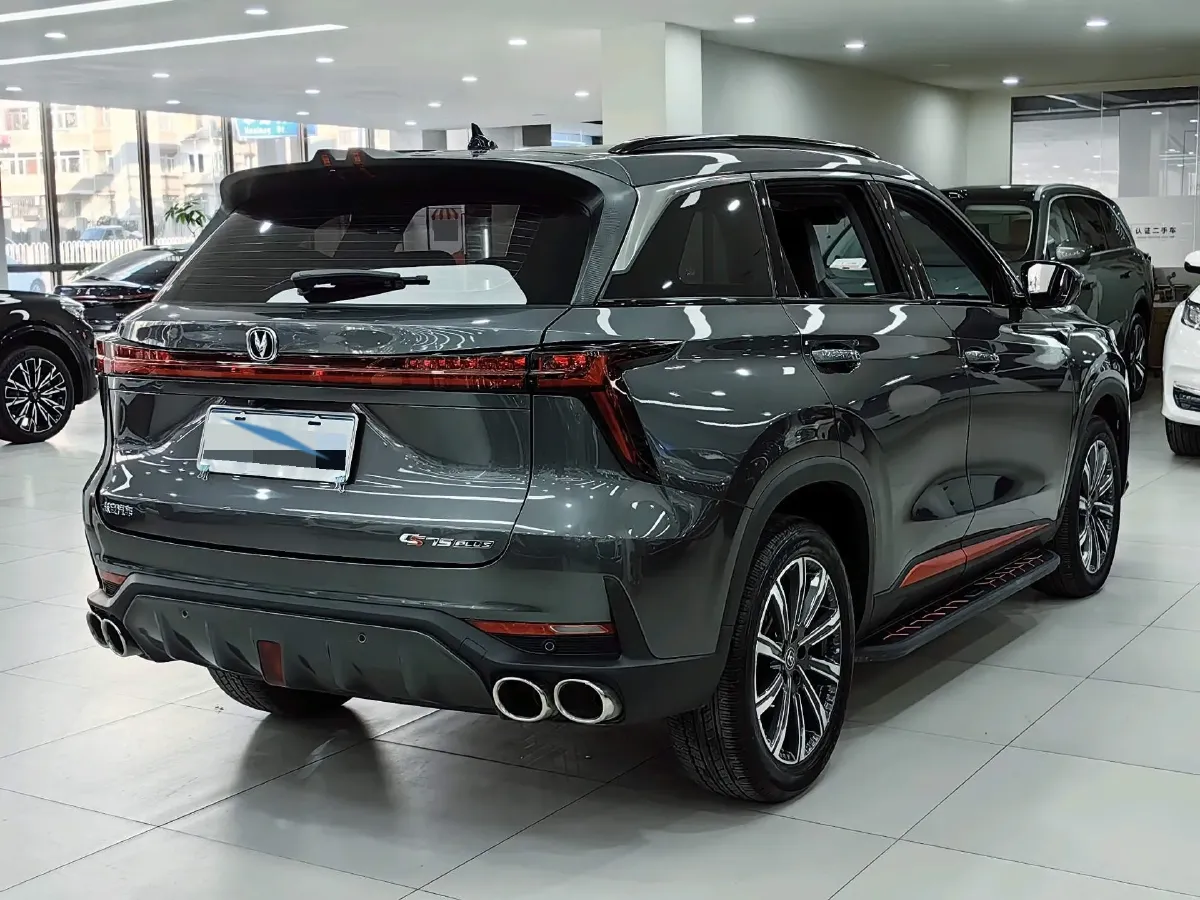 2022 ChangAn CS75 Plus 2.0T 233HP L4 8AT,autocango,china used car exporter,china ev exporter,chinese used car exporter,chinese used ev exporter