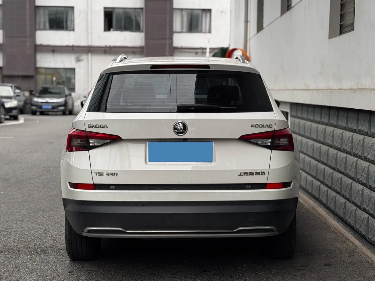 2018 Skoda Kodiak 2.0T 186HP L4 7DCT,autocango,china used car exporter,china ev exporter,chinese used car exporter,chinese used ev exporter
