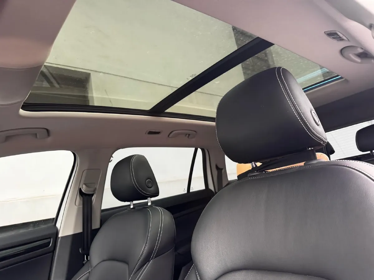 2018 Skoda Kodiak 2.0T 186HP L4 7DCT,autocango,china used car exporter,china ev exporter,chinese used car exporter,chinese used ev exporter