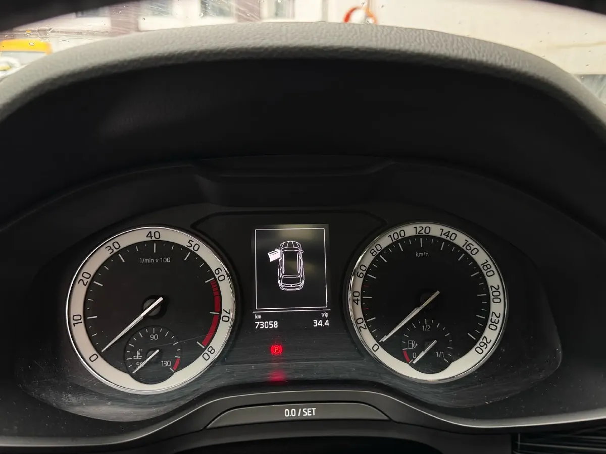 2018 Skoda Kodiak 2.0T 186HP L4 7DCT,autocango,china used car exporter,china ev exporter,chinese used car exporter,chinese used ev exporter