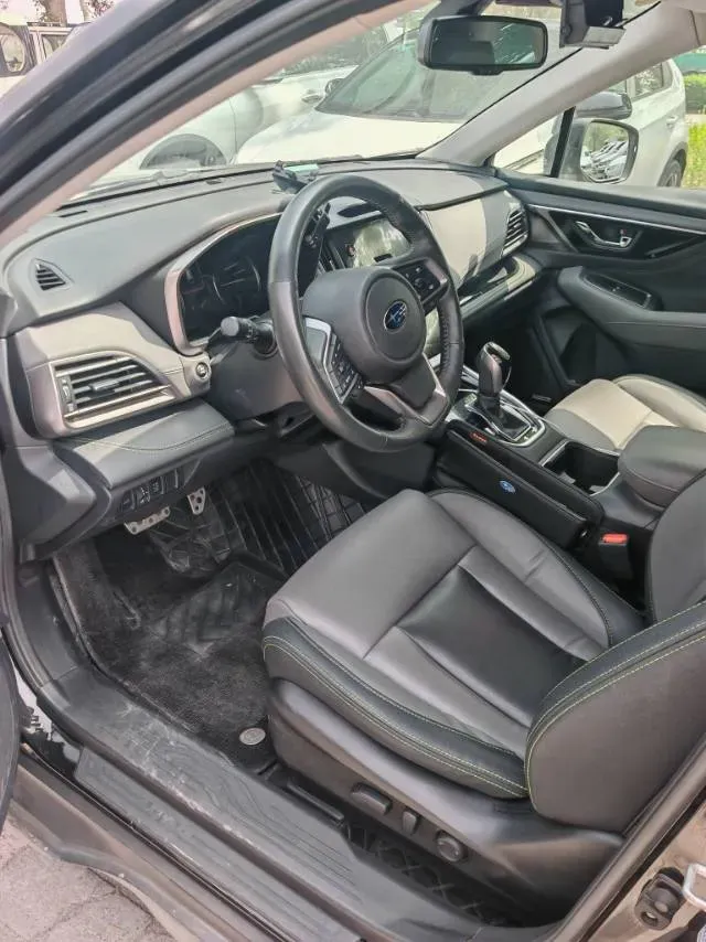 2023 Subaru Outback 2.5L 169HP H4 CVT,autocango,china used car exporter,china ev exporter,chinese used car exporter,chinese used ev exporter