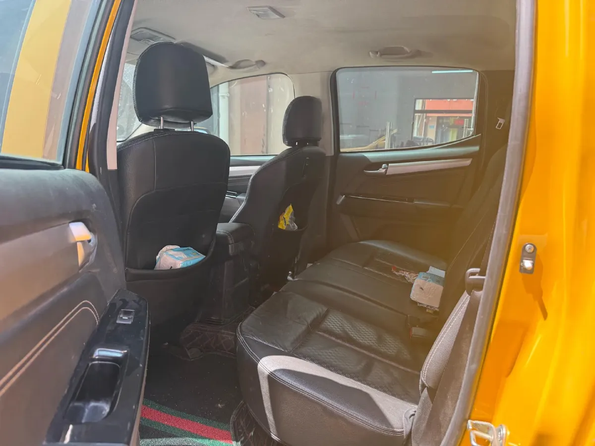 2019 Isuzu LingTuo 2.5T 129HP L4 6MT,autocango,china used car exporter,china ev exporter,chinese used car exporter,chinese used ev exporter