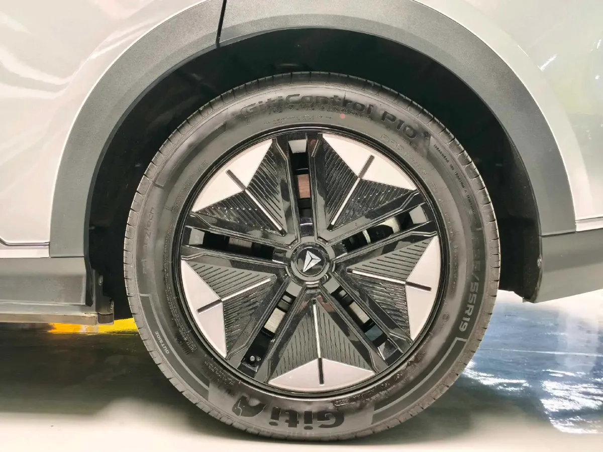 2024 Deepal S07 1.5L 95HP L4 REEV 31.73KWH,autocango,china used car exporter,china ev exporter,chinese used car exporter,chinese used ev exporter