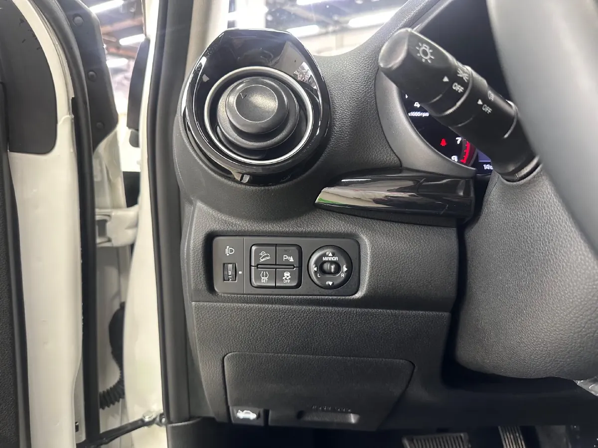 2021 Kia KX1 1.4L 100HP L4 CVT,autocango,china used car exporter,china ev exporter,chinese used car exporter,chinese used ev exporter