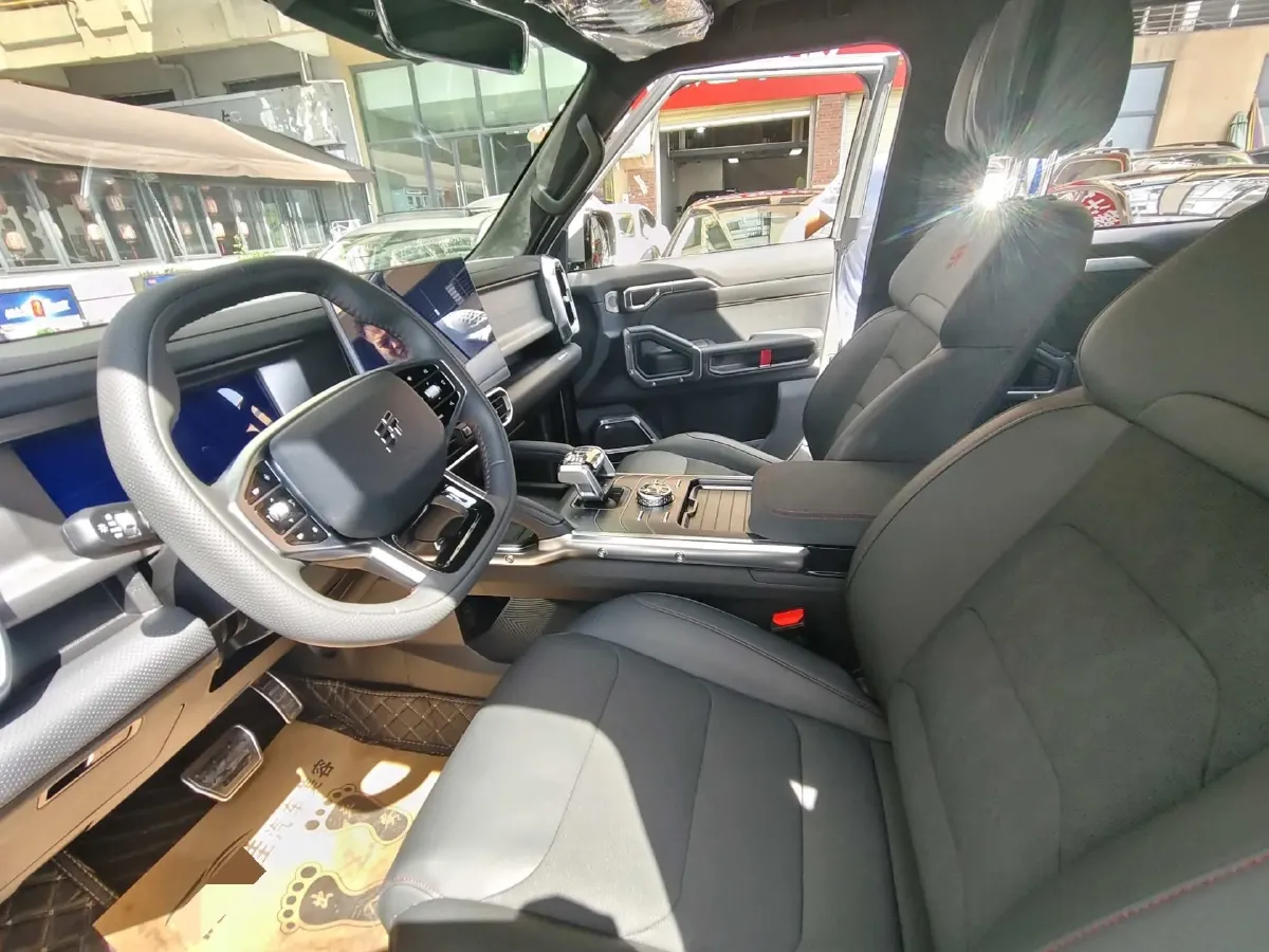 2023 Jetour Traveller 2.0T 254HP L4 8AT,autocango,china used car exporter,china ev exporter,chinese used car exporter,chinese used ev exporter
