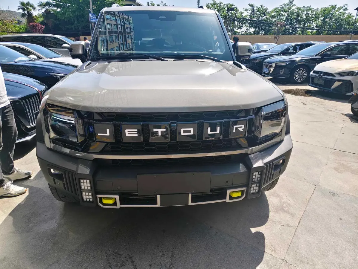 2023 Jetour Traveller 2.0T 254HP L4 8AT,autocango,china used car exporter,china ev exporter,chinese used car exporter,chinese used ev exporter