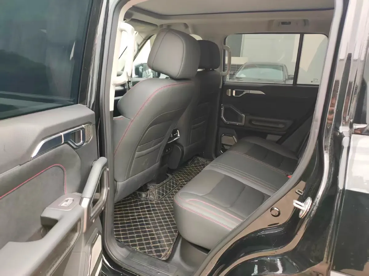 2023 Jetour Traveller 1.5T 184HP L4 7DCT,autocango,china used car exporter,china ev exporter,chinese used car exporter,chinese used ev exporter