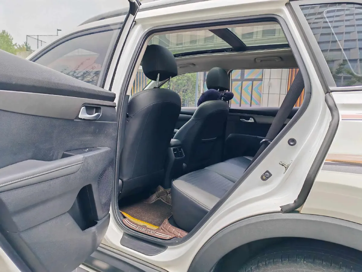 2019 Kia Sportage R 2.0L 160HP L4 6AT,autocango,china used car exporter,china ev exporter,chinese used car exporter,chinese used ev exporter