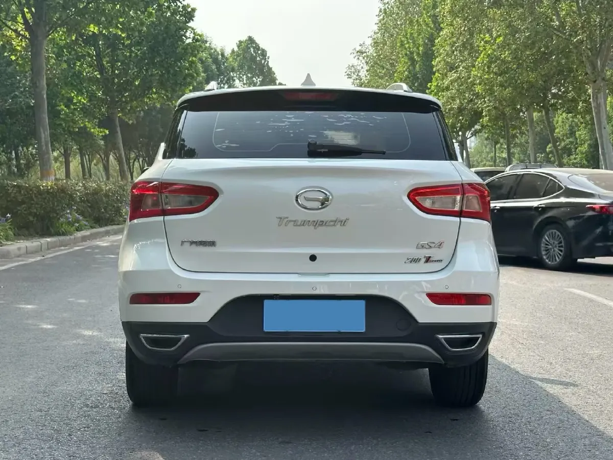 2017 GAC Trumpchi GS4 1.3T 137HP L4 7DCT,autocango,china used car exporter,china ev exporter,chinese used car exporter,chinese used ev exporter