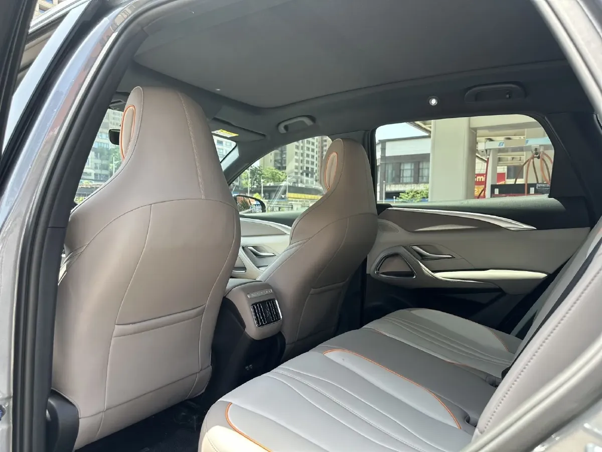 2024 BYD Song Pro 1.5L 110HP L4 E-CVT PHEV 12.9KWH,autocango,china used car exporter,china ev exporter,chinese used car exporter,chinese used ev exporter